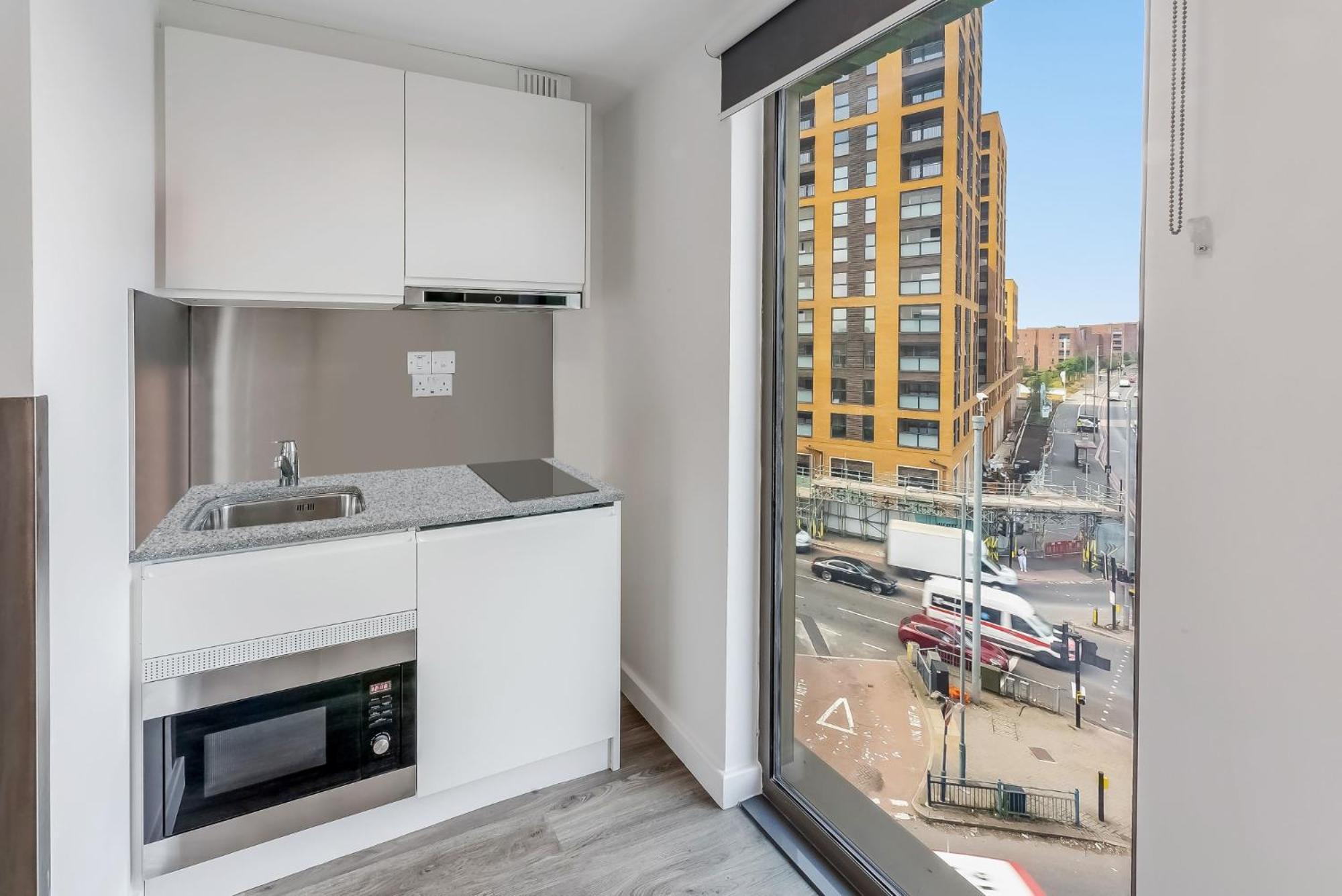 Apartament Chapter White In *